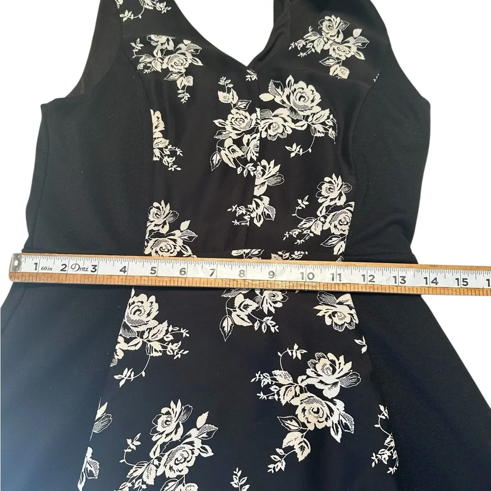 Eric + lani Black & White Floral Dress, Gothic Style,Whimsical Design,Romantic - Picture 7 of 16